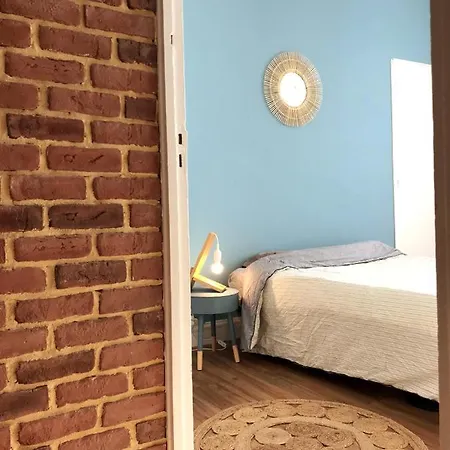 T2 Proche Centre - 42m2 - Entrée Autonome Appartement